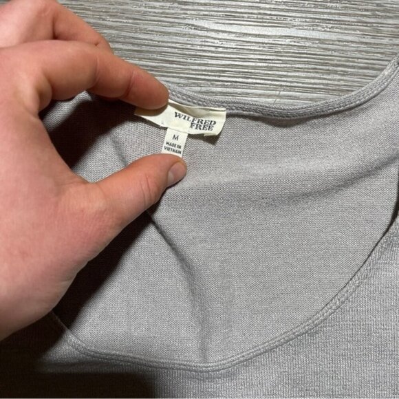 Aritzia Wilfred Gray Brown Boxy T-Shirt Medium Gray Tee - Picture 2 of 5